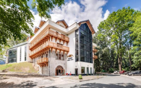 Отель Zamek Księża Góra, Карпач